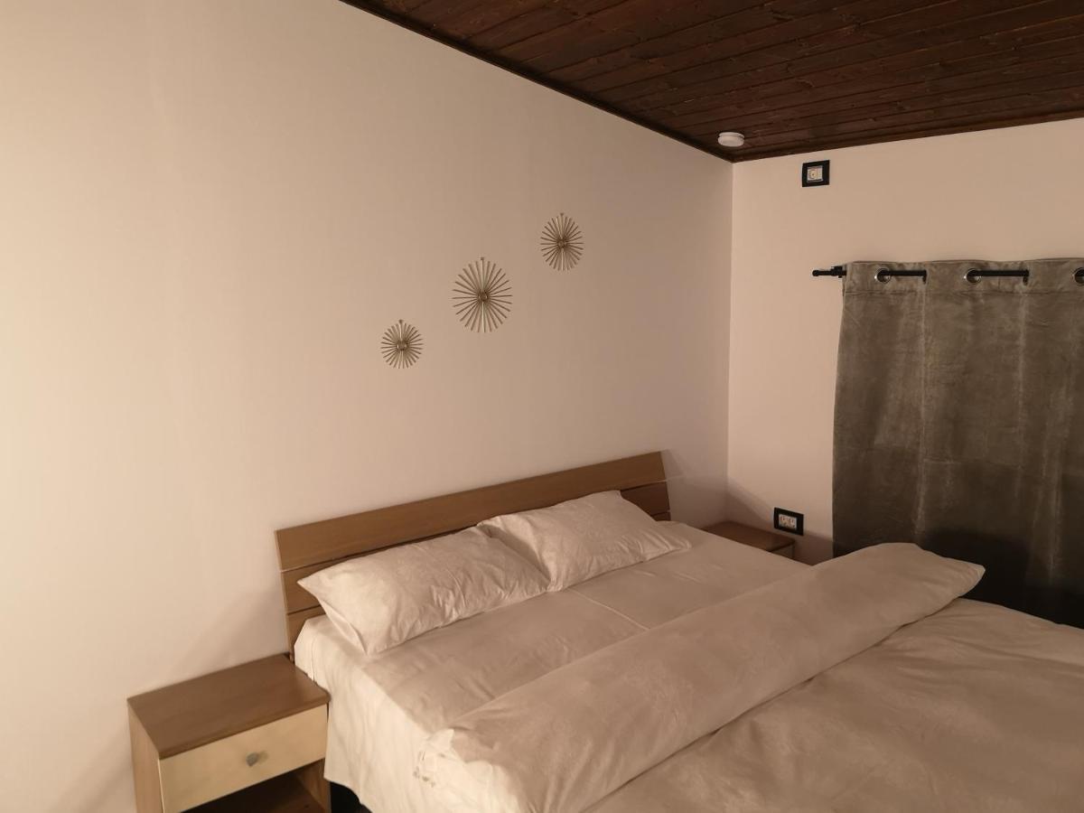 Kopel Haus - Studio - Self Acces Cod Location บาโลเตชติ ภายนอก รูปภาพ